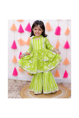green lace embellished flower printed sharara set 3