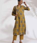 green cotton print straight kurta set