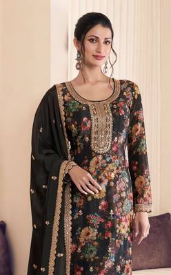 Black chinon digital print sequin embroidered semi-stitched salwar suit 2