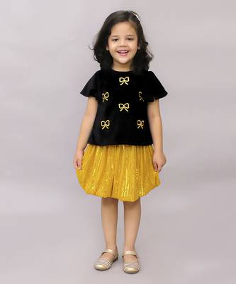 Velvet embroidery top with sequence shorts sets for girls - red 1