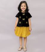 Velvet embroidery top with sequence shorts sets for girls - red