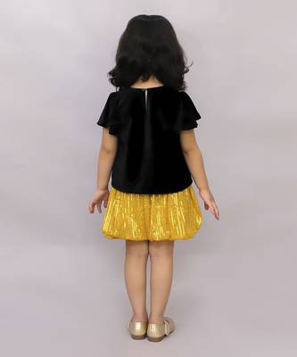 Velvet embroidery top with sequence shorts sets for girls - red 3