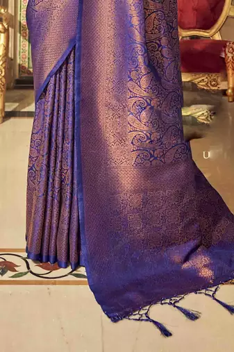 indigo kanchipuram silk blend saree with unstitched blouse piece