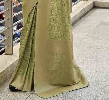 pista kanchipuram silk blend saree with unstitched blouse piece 3