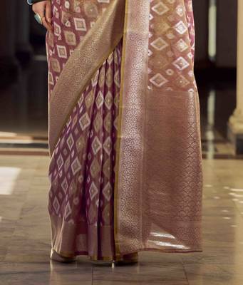 mauve tissue silk blend saree with unstitched blouse piece 3