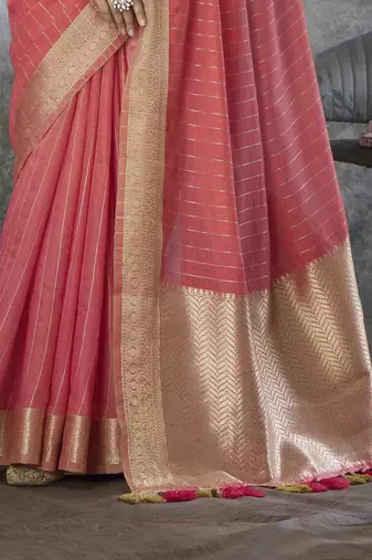gajari cotton silk blend saree with unstitched blouse piece