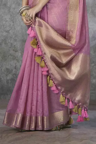 pink cotton silk blend saree with unstitched blouse piece