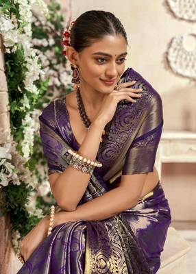 purple silk blend blend saree with unstitched blouse piece 2