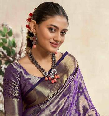 purple silk blend blend saree with unstitched blouse piece 4