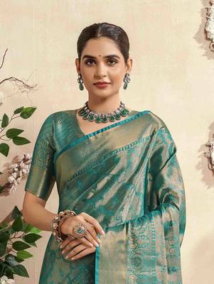 turquoise silk blend blend saree with unstitched blouse piece 4