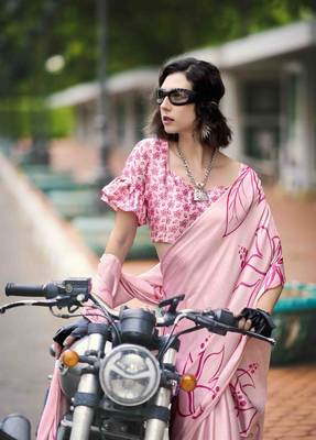 baby pink japan satin saree with unstitched blouse piece 3