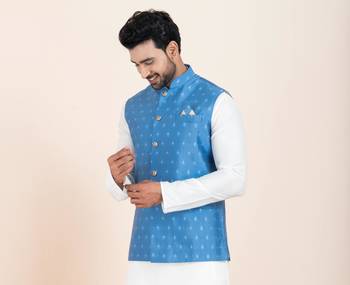 Woven Waistcoat For Mens 2