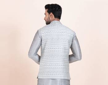 Woven Waistcoat For Mens 3