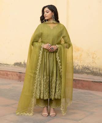 Mehndi green zari jaal embroiered anarkali suit set 1