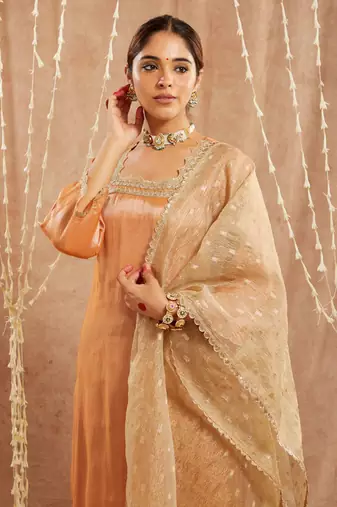 Orange scallop tissue kurta with 
narrow pants