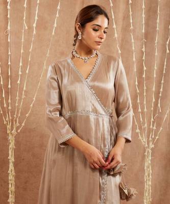 Brown shimmer  tissue angrakha with 
narrow pants 5