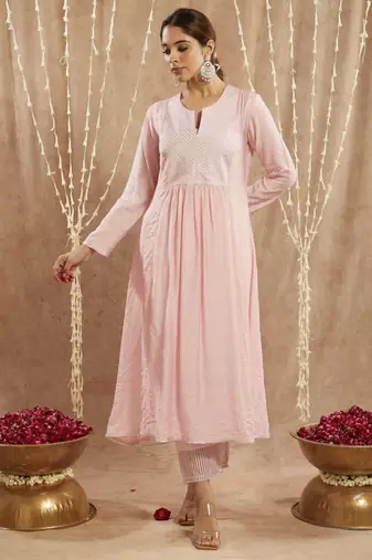 Pink diagonal yoke kurta with narrow pants