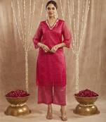 Fuchsia pink floral embroidred kurta with flared pants
