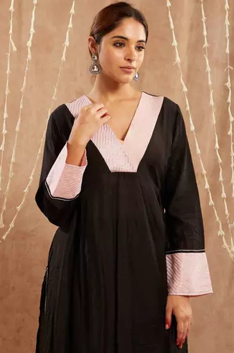 Black zari chanderi kurta with narrow pants