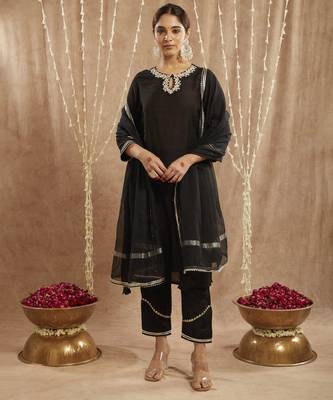 Black dori chanderi kurta with narrow pants 1