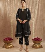 Black dori chanderi kurta with narrow pants