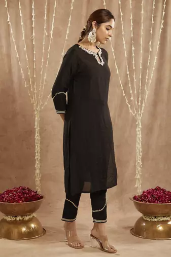 Black dori chanderi kurta with narrow pants