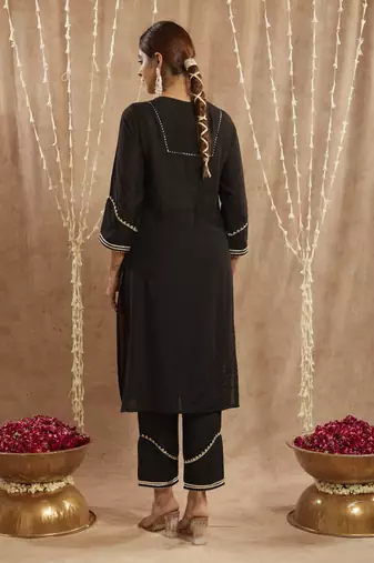 Black dori chanderi kurta with narrow pants