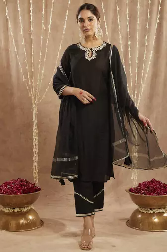 Black dori chanderi kurta with narrow pants