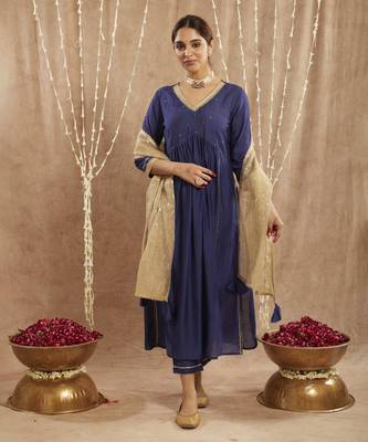 Blue charm chanderi kurta with narrow pants 4