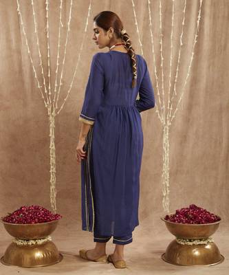 Blue charm chanderi kurta with narrow pants 5