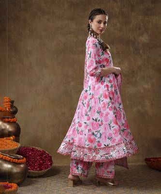 Meraki noor pink floral muslin gotta work anarkali set with organza dupatta 3
