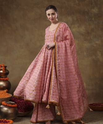 Meraki naila gotta lace work muslin angrakha set with plazo and organza dupatta 3