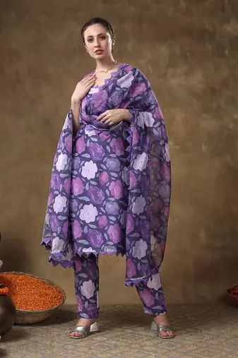 Meraki gulbano purple floral print muslin kurta set with organza dupatta