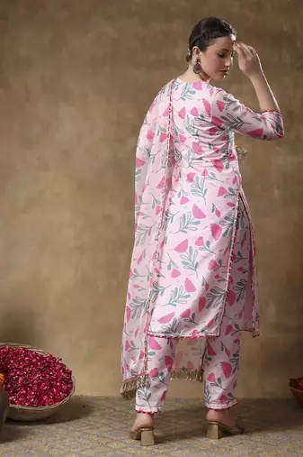 Meraki aamira pink floral muslin kurta set with organza dupatta