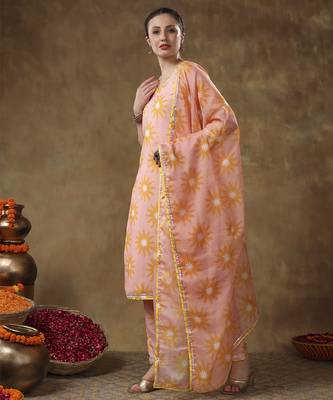 Meraki naila peach muslin printed kurta set with organza dupatta 1
