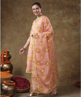 Meraki naila peach muslin printed kurta set with organza dupatta 4