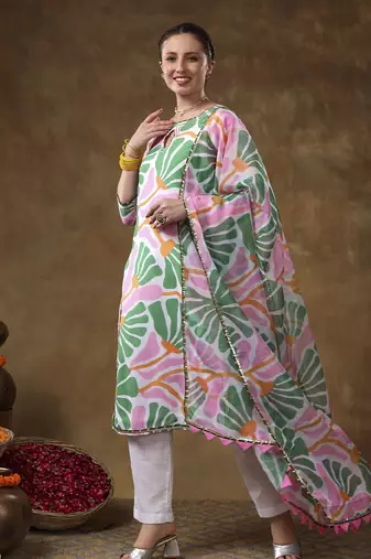 Meraki omera pink floral print muslin kurta set with organza dupatta