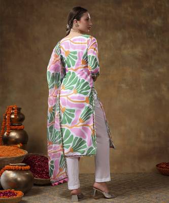 Meraki omera pink floral print muslin kurta set with organza dupatta 4
