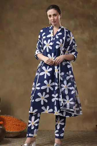 Meraki white flower blue muslin kurta set with organza dupatta