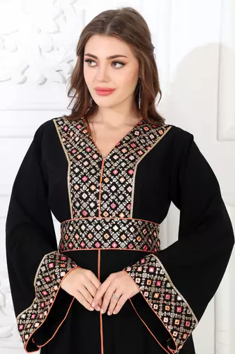 Black polyester kaftan