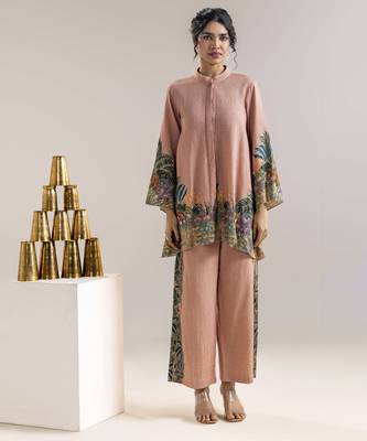 Kaira embellished kurta set 1