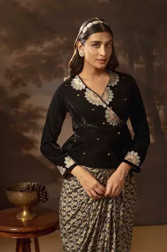 Black eraya embroidered drape skirt set