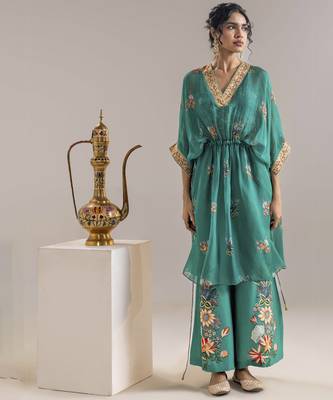 Green aarani embellished pant set with a cape 1