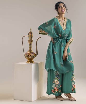 Green aarani embellished pant set with a cape 2
