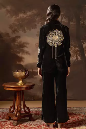Black eraya embroidered blazer set