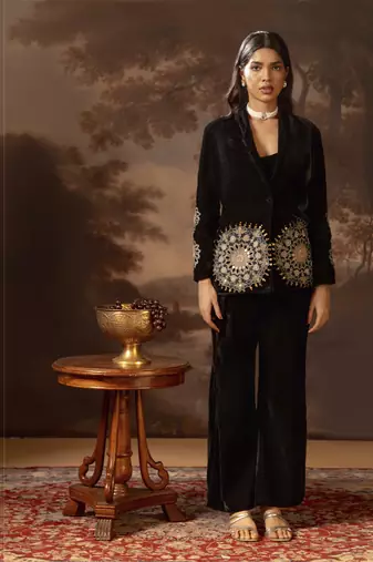Black eraya embroidered blazer set