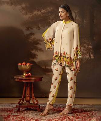 Beige aarani embroidered co-ord set 4