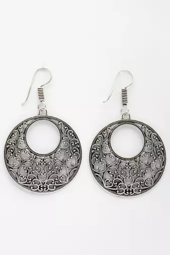  women ethnic silver-plated oxidized chandbali earrings