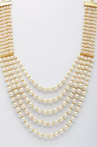  women handcrafted white beaded layered necklace
