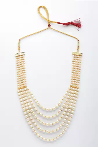  women handcrafted white beaded layered necklace